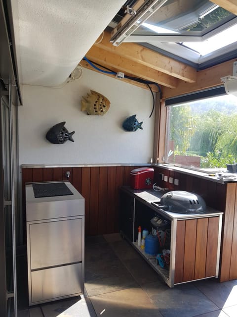 Joli Bungalow & Spa House in Neuchâtel, Switzerland