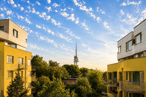 Property building, View (from property/room), View (from property/room), City view, City view, Garden view, Garden view, Landmark view, Landmark view, Inner courtyard view
