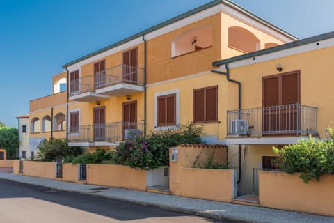 Glorious Residence Le Pavoncelle one Bedroom sleeps four num1454 Apartment in Santa Teresa Gallura