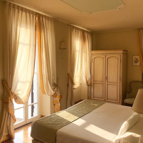 La Vittoria Rooms & Suites Bed and Breakfast in Garda