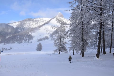 Day, Natural landscape, Winter, View (from property/room), Hiking, Mountain view