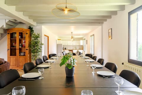 La Gravière House in Île-de-France