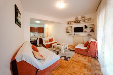 Studio Slavica Apartment in Budva