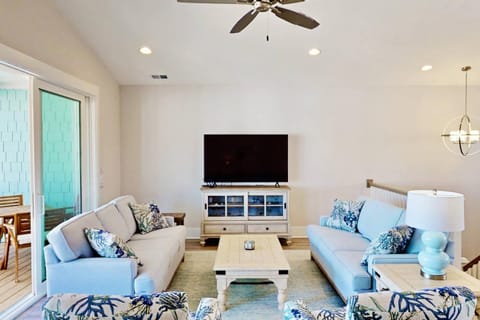 Barefoot Cove House in Kure Beach