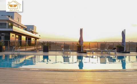Pool view, Swimming pool