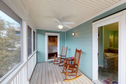 Tranquility Base House in Kure Beach