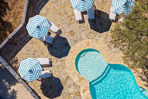 Day, Swimming pool, sunbed