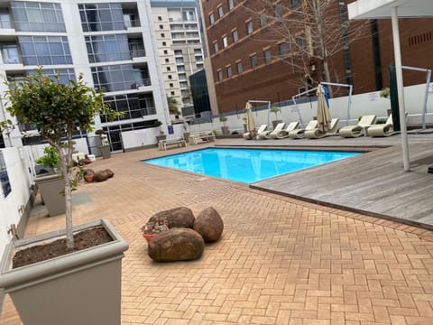 Pool view, Swimming pool