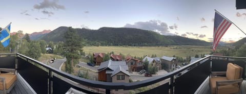 Nearby landmark, Natural landscape, Mountain view