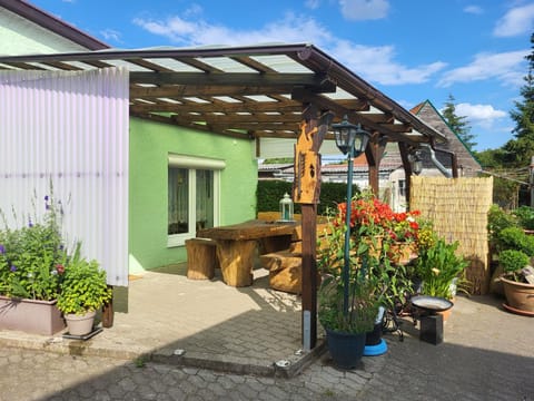 Property building, Balcony/Terrace