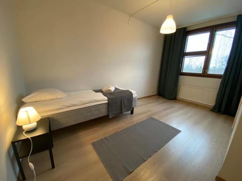 Kotimaailma - Hyvin avara rauhallinen 3MH asunto Apartment in Helsinki