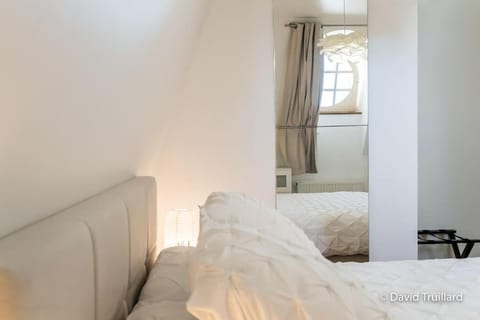 Suite Mana - Maui - Grand Loft en duplex avec Vue sur Place Ducale Parking inclus Apartment in Wallonia, Belgium