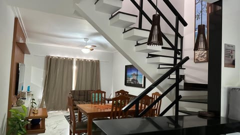 Casa Pero Oficial House in Cabo Frio