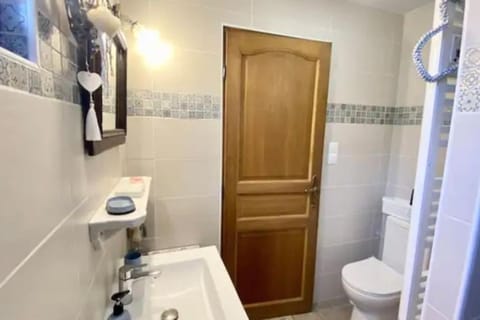 Les Anatidés, Quend House in Fort-Mahon-Plage