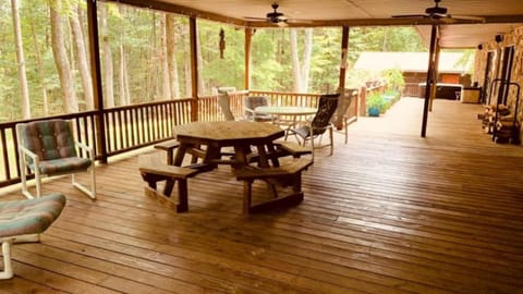 Balcony/Terrace, Balcony/Terrace, Seating area, Dining area