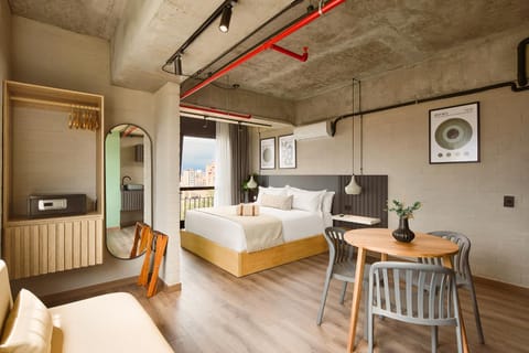 Bed, Living room, Photo of the whole room, Seating area, Bedroom