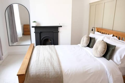 Cleveland with Letsstay York House in York