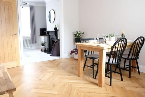 Cleveland with Letsstay York House in York