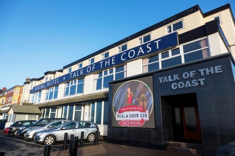 Facade/entrance, Day, Nightclub / DJ, Evening entertainment