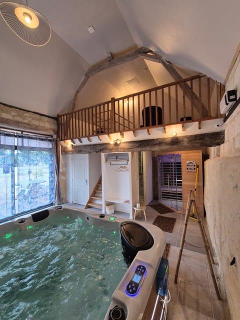 Hot Tub