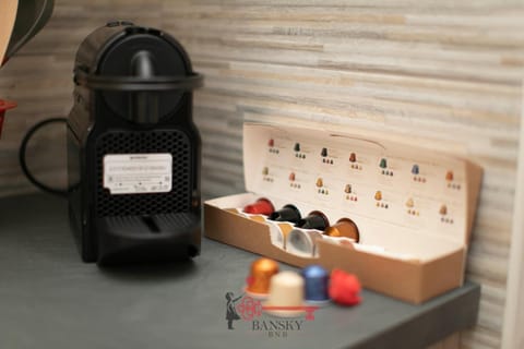 Coffee/tea facilities, Kitchen or kitchenette