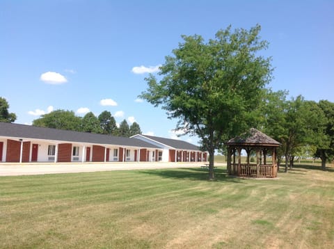 Property building, Summer