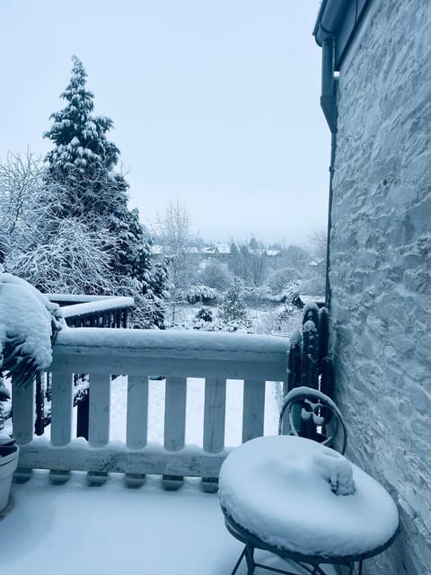 La Maison Attila en Ardennes House in Wallonia, Belgium