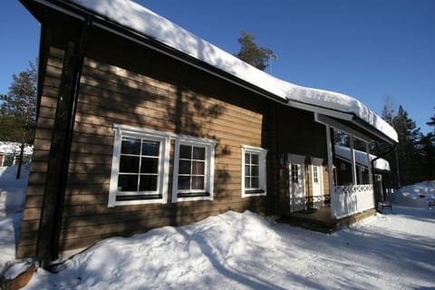 Property building, Winter