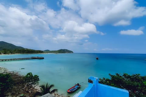 Restaurant/places to eat, View (from property/room), Balcony/Terrace, Sea view