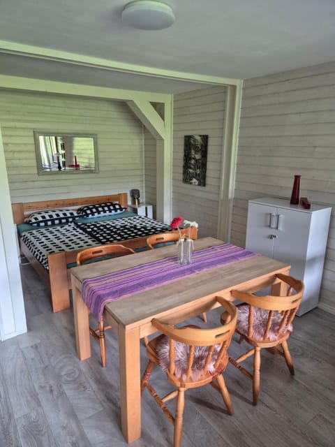 Dining area, Bedroom