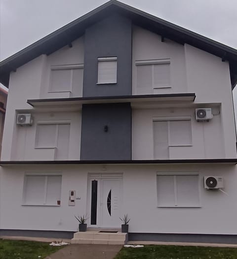 Apartman Ugljevik Apartment in Vojvodina