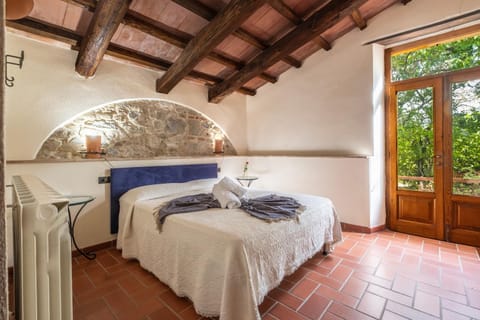 Property building, Living room, Bedroom