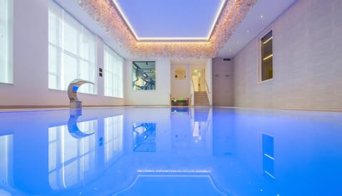 Fitness centre/facilities, Swimming pool, Swimming pool