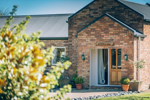 Lexington Park Cottages House in Cambridge