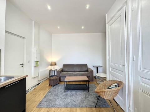 Cosy appt Part Dieu Félix 3 Apartment in Villeurbanne