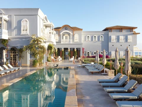 Property building, Swimming pool