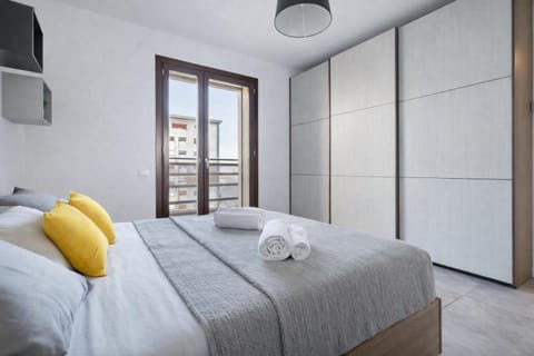 Bed, Bedroom, wardrobe