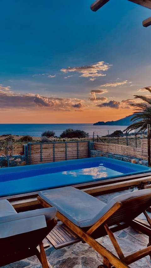 Sea view, Swimming pool, Sunset, sunbed