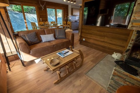 Chalet des Anges with outside hot tube ! Apartment in Les Allues