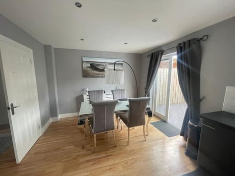 Mayfield square Apartment in Belfast