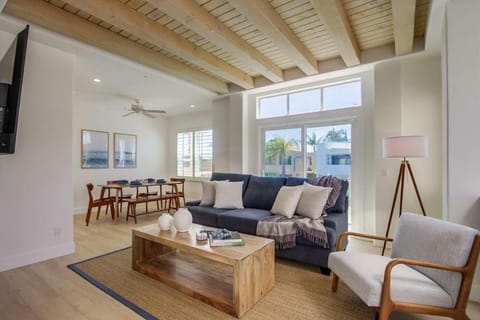 Ocean Oasis House in Leucadia