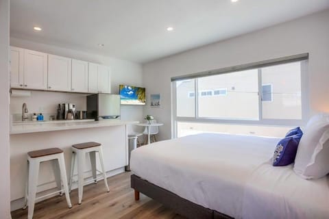 Strandway Suite 6 House in Mission Beach