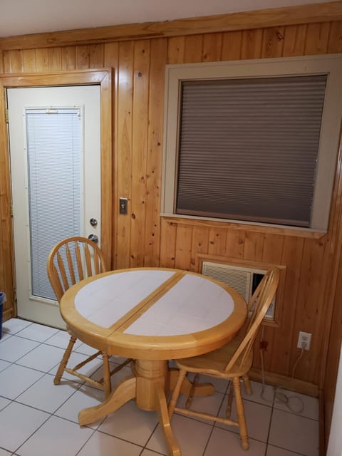 Willard Munger Inn Motel in Superior