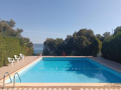 Garden view, Garden view, Lake view, Lake view, Mountain view, Mountain view, Pool view, Pool view, Swimming pool, Swimming pool
