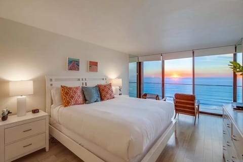 Capri by the Sea House in Pacific Beach