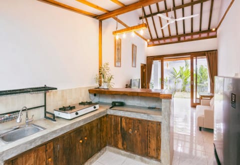 Kitchen or kitchenette, Kitchen or kitchenette, dishwasher, oven, stove