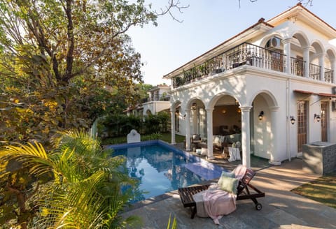 Property building, Spring, Garden view, Pool view, Swimming pool