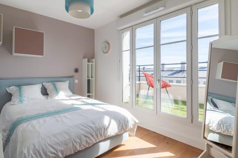 PENTHOUSE Luxe DISNEYLAND PARIS Apartment in Chessy