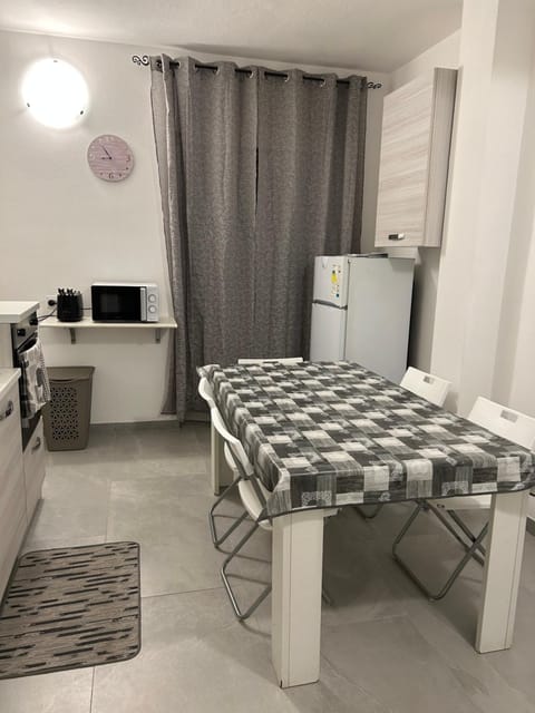 Piccola Flo rooms Vacation rental in Cagliari