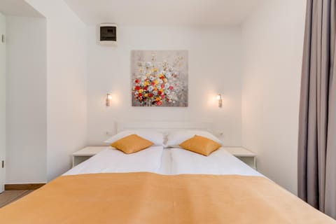 Apartments Villa Tudor 1 Apartment in Hvar